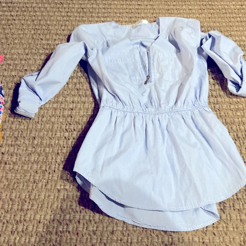 White and blue stripped roll up sleeves top.